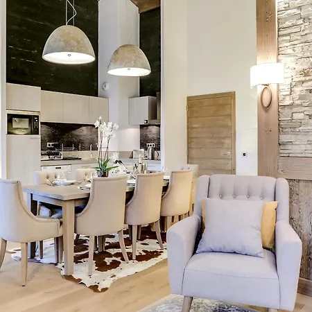 4 Pieces Aux Pistes Avec Parking Et Wifi - Fr-1-562-35 *