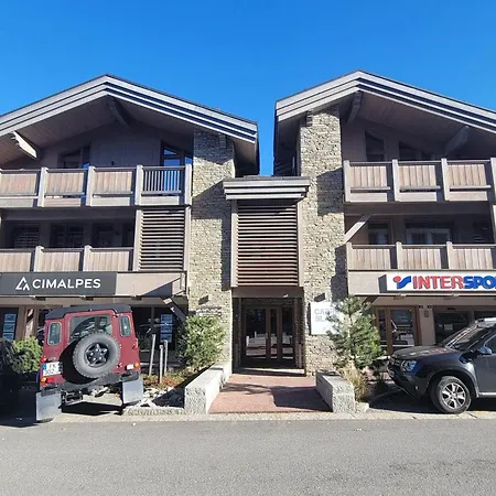4 Pieces Aux Pistes Avec Parking Et Wifi - Fr-1-562-35 * كورشوفيل