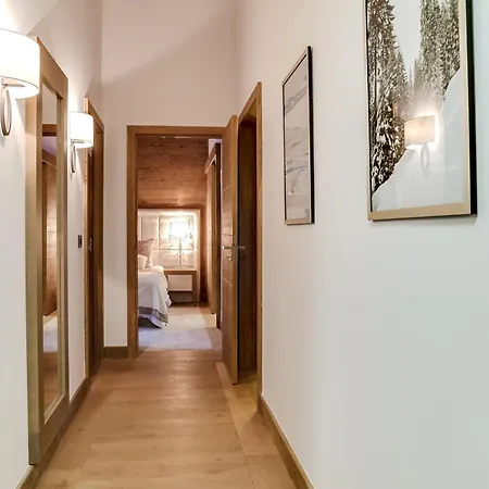 4 Pieces Aux Pistes Avec Parking Et Wifi - Fr-1-562-35 Lejlighed Courchevel